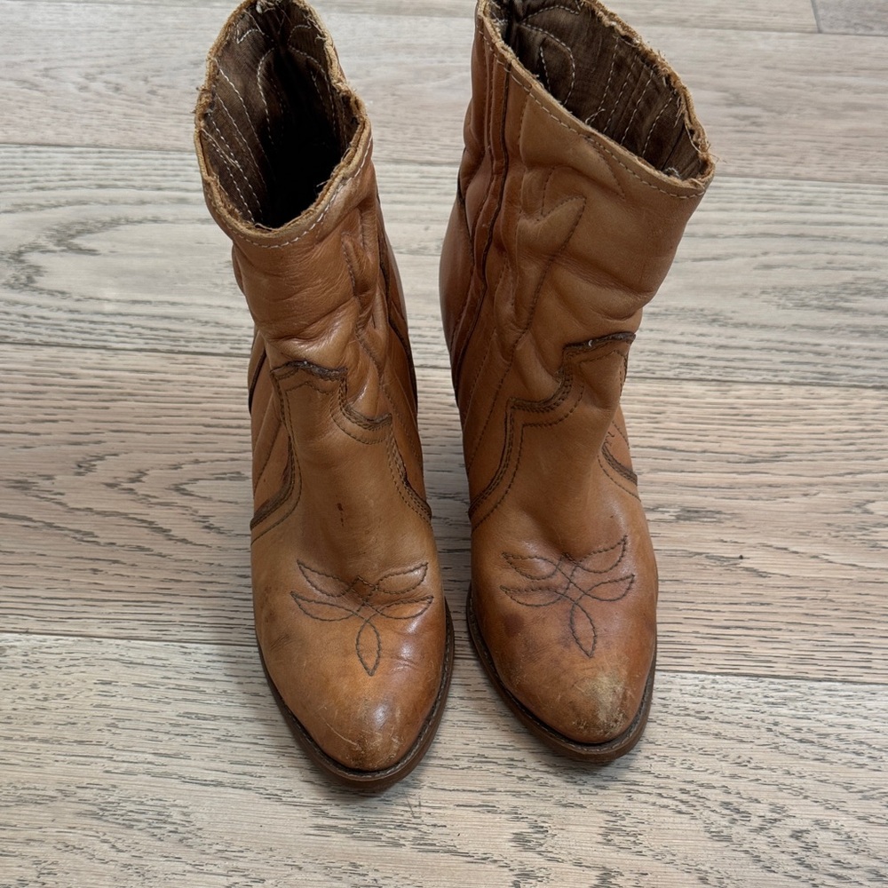 Vintage Brown Leather Western Boots